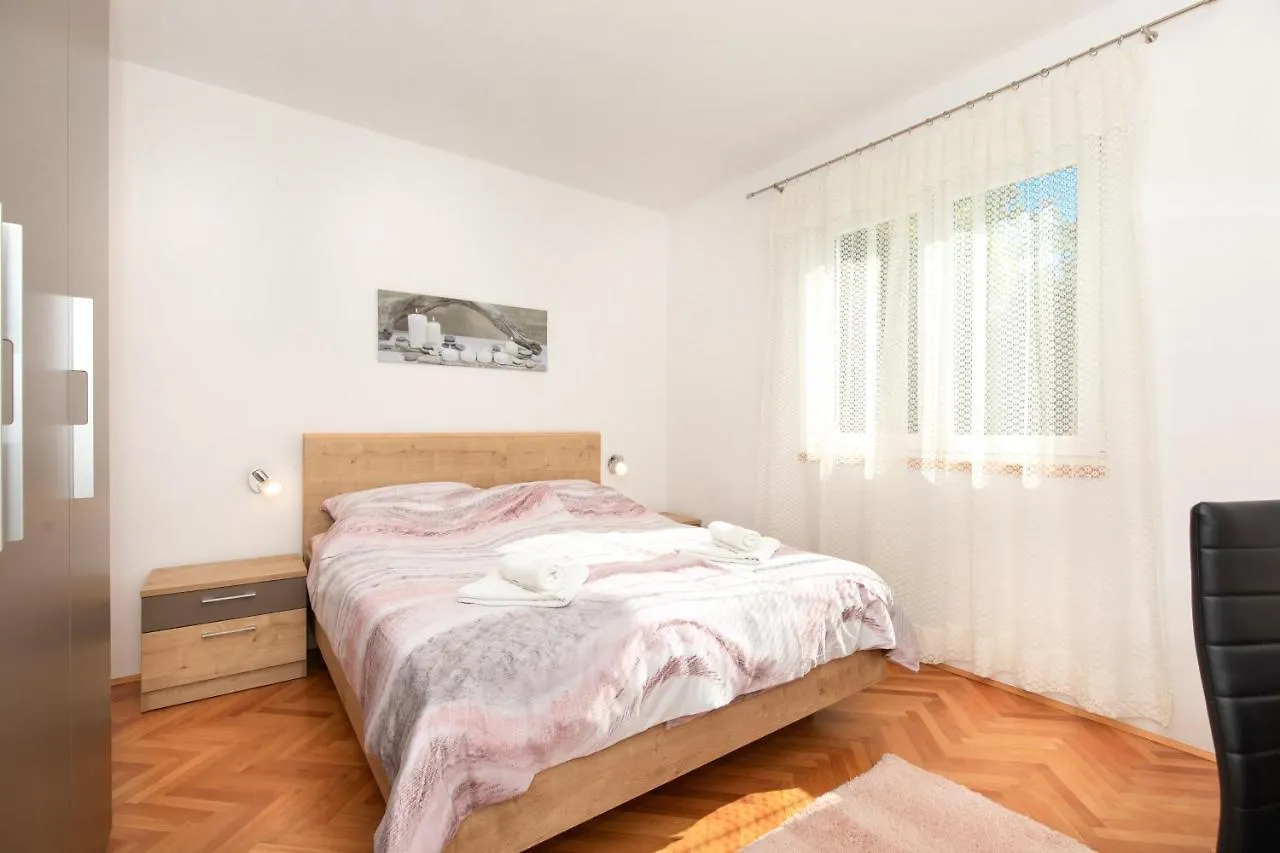 Apartman Marjeto 크르크 0*,  크로아티아